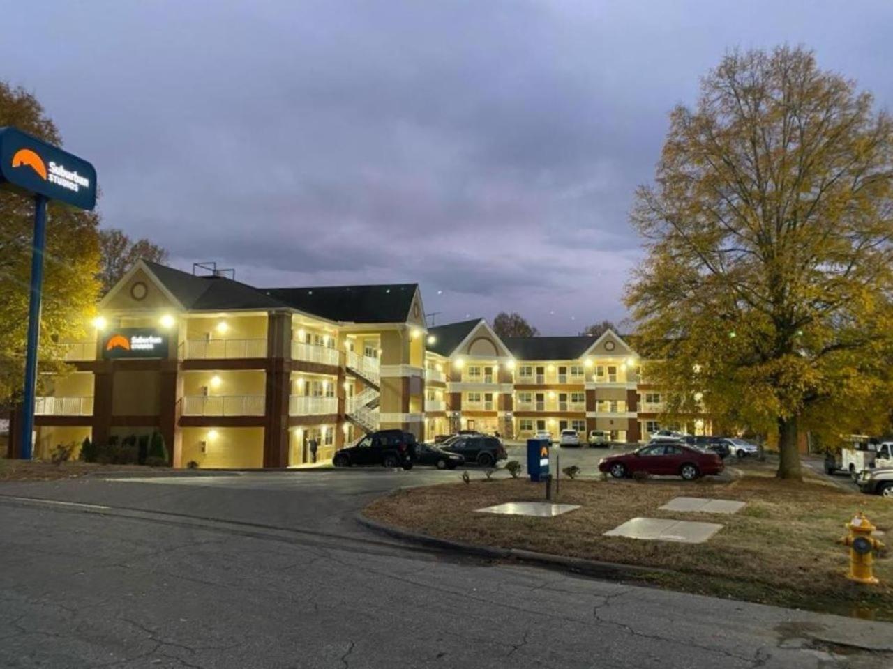 Suburban Studios Winston-Salem Near Hanes Mall Luaran gambar