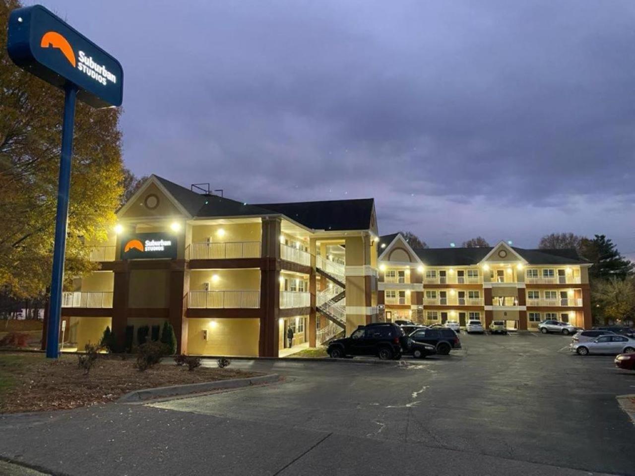 Suburban Studios Winston-Salem Near Hanes Mall Luaran gambar